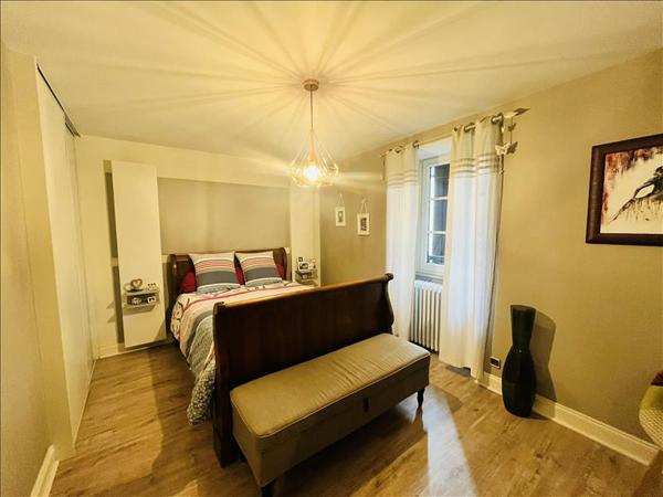 Maison à vendre |  Terrasson-Lavilledieu |  6 pièces | 130 m²