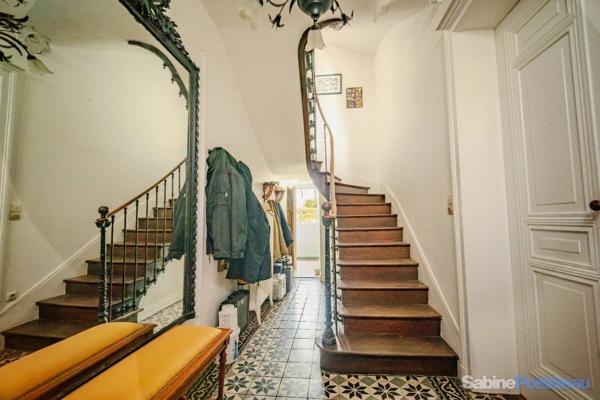 Maison à vendre à Saumur 49400 - centre ville - 4 ou 5 chambres - 171 m² Habitable - Dépendance - Jardin