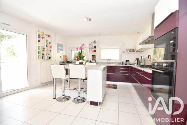 Maison à vendre 5 pièces 139 m² Saint-Lys