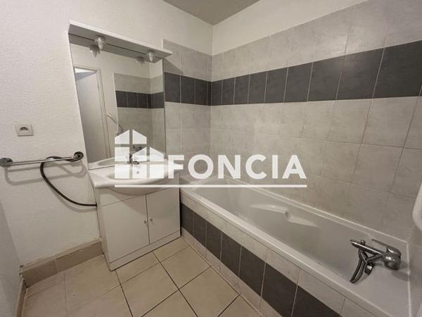 Location Studio 39.4 m² - 15B RUE GARIDEL ALEGRE Bagnols-sur-ceze 30200