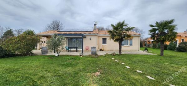 Maison de plain-pied, 130 m² habitables, Terrain 4 300 m²