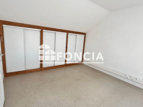Location Maison 6 pièces 118 m² - 5 RUE DU JARDIN DES COURBES Sable Sur Sarthe 72300