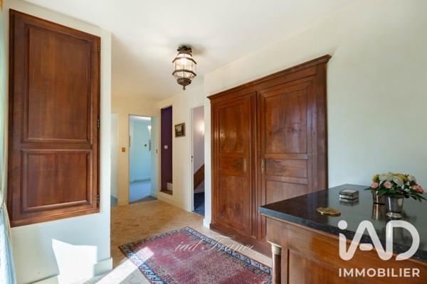 Maison à vendre 7 pièces 200 m² Les Alluets-le-Roi