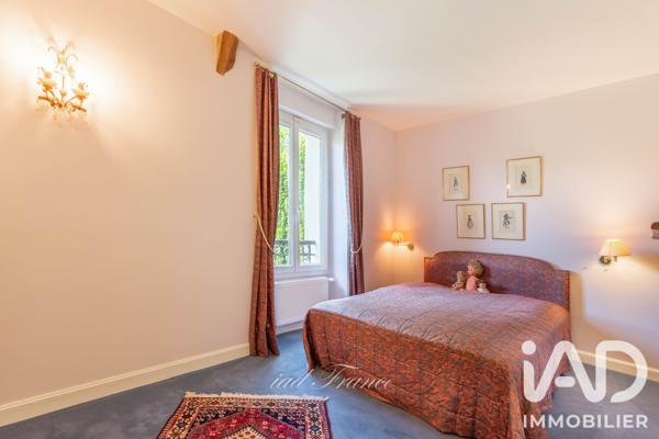 Maison à vendre 7 pièces 200 m² Les Alluets-le-Roi
