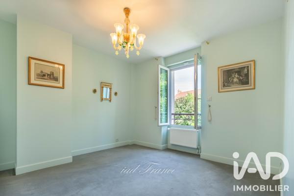 Maison à vendre 7 pièces 200 m² Les Alluets-le-Roi