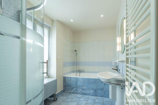 Maison à vendre 7 pièces 200 m² Les Alluets-le-Roi