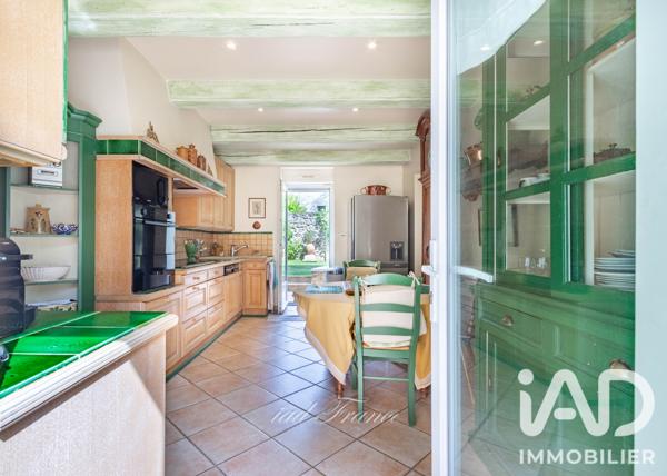 Maison à vendre 7 pièces 200 m² Les Alluets-le-Roi