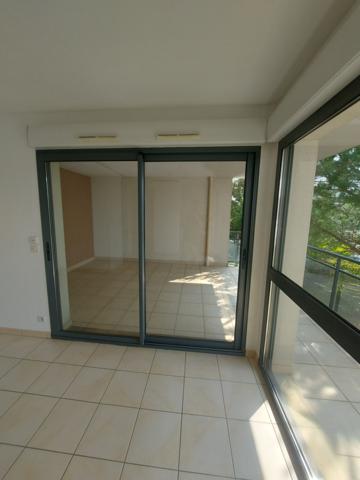 LA ROCHELLE PROCHE CENTRE VILLE T2