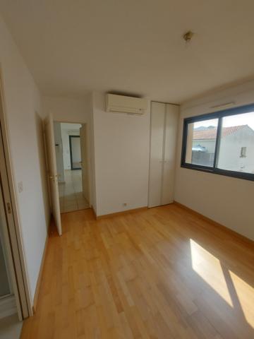 LA ROCHELLE PROCHE CENTRE VILLE T2