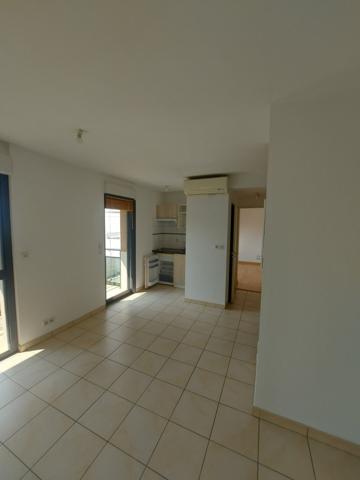 LA ROCHELLE PROCHE CENTRE VILLE T2