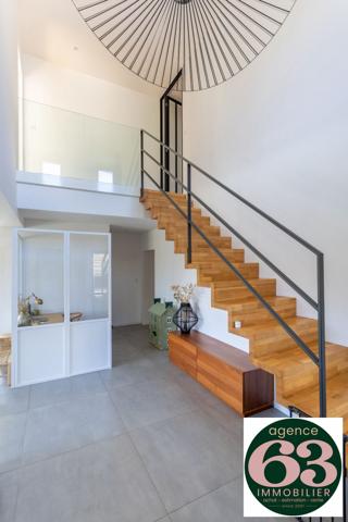 Superbe Maison Contemporaine, prestations Haut de Gamme, piscine