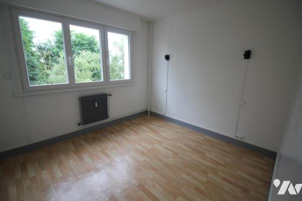 CAMBRAI, proximité Auchan