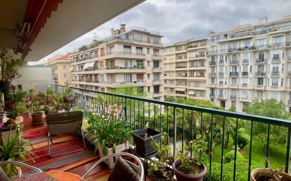 Appartement à vendre    2 pièces • 49,67 m2 Nice