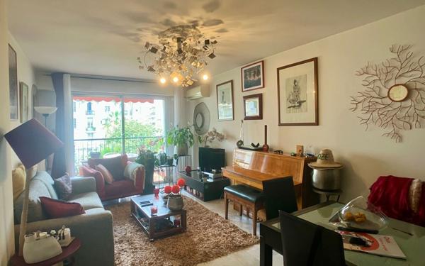 Appartement à vendre    2 pièces • 49,67 m2 Nice
