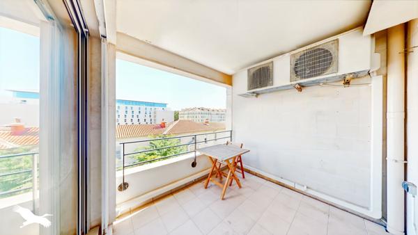 Appartement à vendre 239 000 € Marseille 02 2 p 54,1 m² DPE B