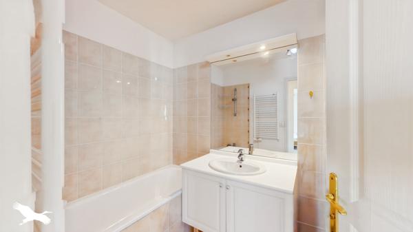Appartement à vendre 239 000 € Marseille 02 2 p 54,1 m² DPE B