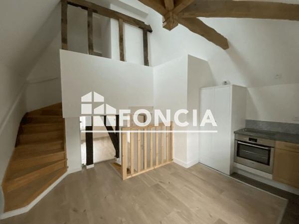 Location Appartement 2 pièces 51.04 m² - 7 PLACE YVES LE TROCQUER Pontrieux 22260