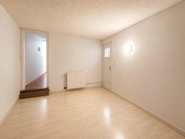 MAISON  BAS CENON A DEUX PAS DU TRAM