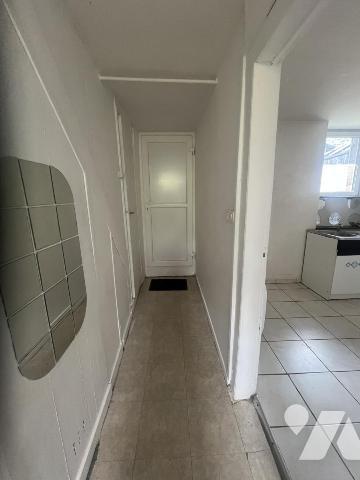 LA FERTE MACE, maison 2ch avec cour