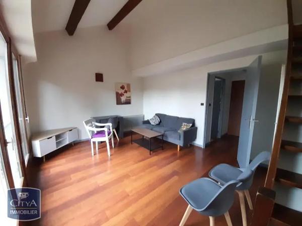 Appartement à louer 2 pièces 37.58m² Poitiers (86000)