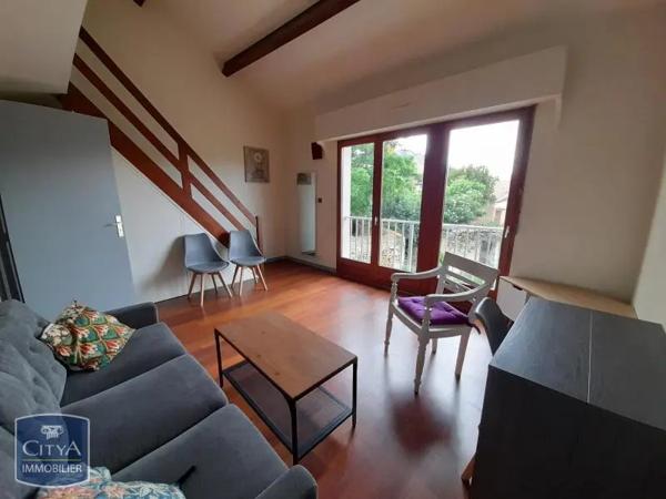 Appartement à louer 2 pièces 37.58m² Poitiers (86000)