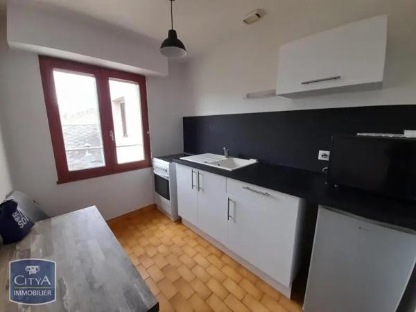 Appartement à louer 2 pièces 37.58m² Poitiers (86000)