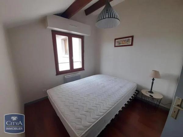 Appartement à louer 2 pièces 37.58m² Poitiers (86000)