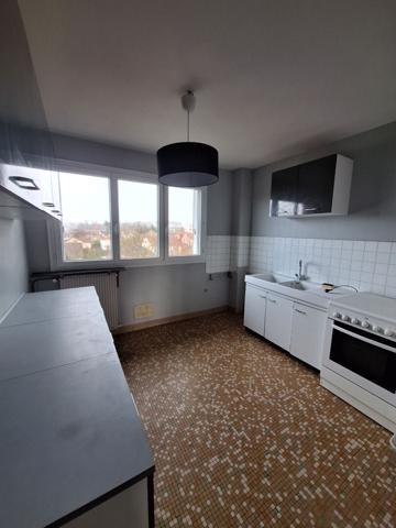 Appartement 4 pièces- Réf. 48