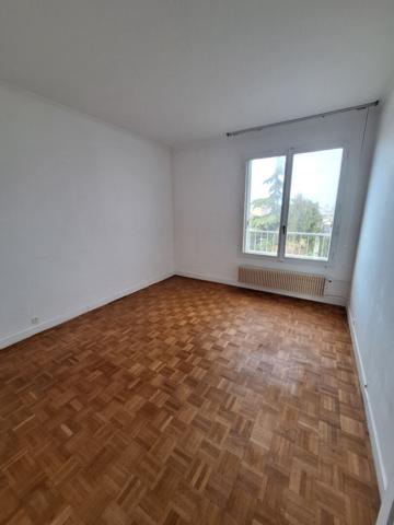 Appartement 4 pièces- Réf. 48