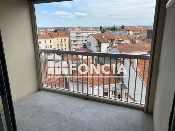 Location Studio 41.7 m² - 10, BOULEVARD BARON DU MARAIS Roanne 42300