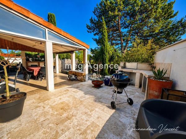 Maison à LA ROMAGNE, 49740 - 10 pièces 174m²