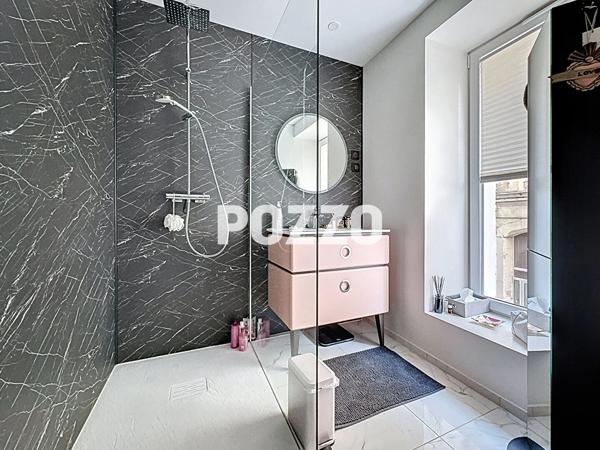 Appartement centre Cherbourg En Cotentin 3 pièces 93 m2 CHERBOURG EN COTENTIN