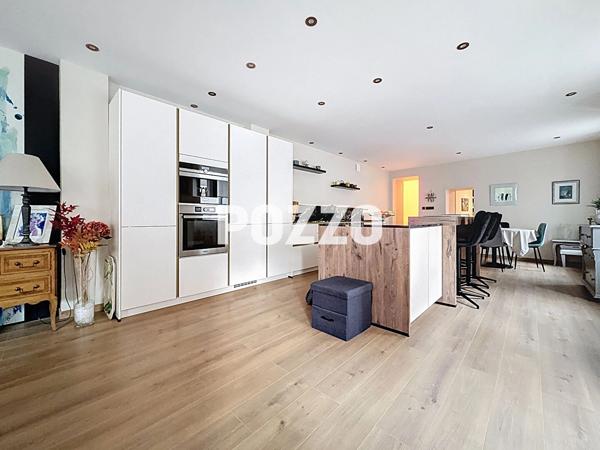 Appartement centre Cherbourg En Cotentin 3 pièces 93 m2 CHERBOURG EN COTENTIN