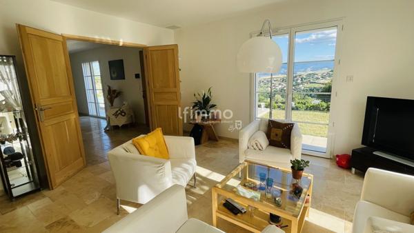 Bastide éco-responsable 140 m² 3 ch + bureau terrain 1300 m²