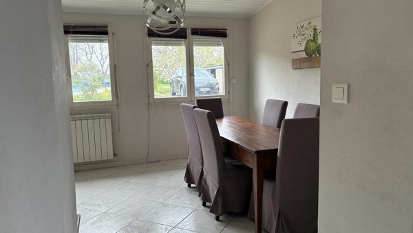 MAISON VILLAGE/4 CHAMBRES/PISCINE