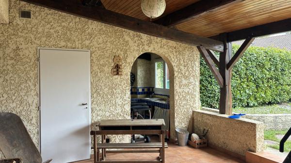 MAISON VILLAGE/4 CHAMBRES/PISCINE