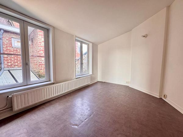 A VENDRE : T4 à LILLE • Vieux lille • 299 000 € FAI • Réf. 1714