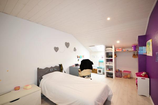 GRESY-SUR-ISERE (73) MAISON Mitoyenne T4 de 136m2 + T2 de 51m2