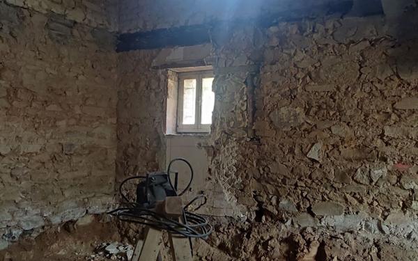 Maison à vendre    1 pièce •  Ambazac