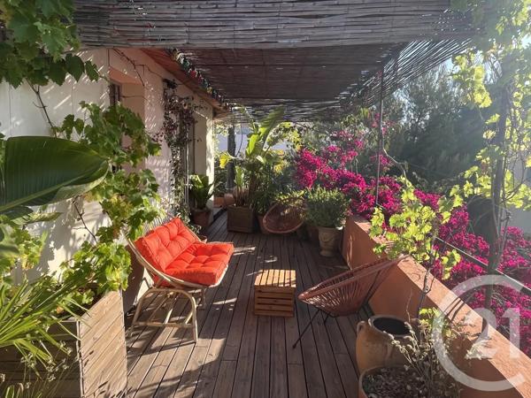 Maison à vendre  4 pièces - 82,64 m 2   LA CIOTAT  - 13