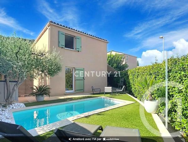 Maison à vendre  4 pièces - 82,64 m 2   LA CIOTAT  - 13