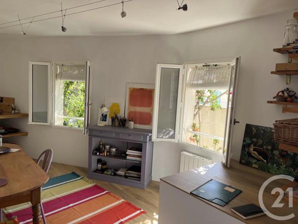 Maison à vendre  4 pièces - 82,64 m 2   LA CIOTAT  - 13