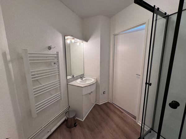 Studio A011 meublé confortable à Orléans sud, à deux pas du tramway