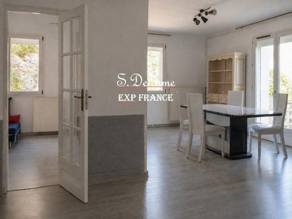 Maison avec vue panoramique sur la vallée du Lot