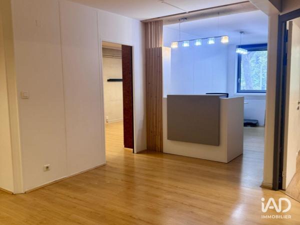 Location bureaux 285 m² Évry-Courcouronnes
