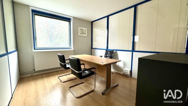 Location bureaux 285 m² Évry-Courcouronnes