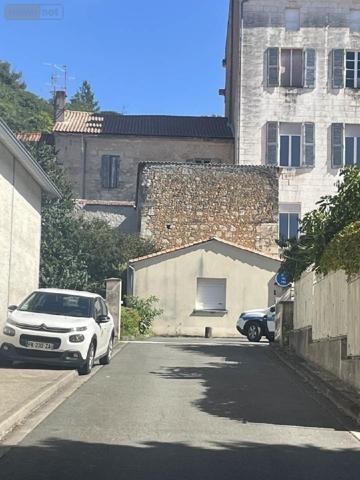 Local mixte (Professionnel/Habitation) à vendre à Ribérac en Dordogne (24600), ref : 077/1632