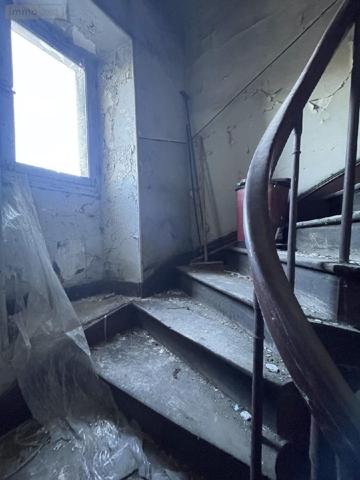 Local mixte (Professionnel/Habitation) à vendre à Ribérac en Dordogne (24600), ref : 077/1632