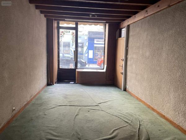 Local mixte (Professionnel/Habitation) à vendre à Ribérac en Dordogne (24600), ref : 077/1632