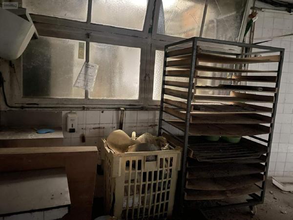 Local mixte (Professionnel/Habitation) à vendre à Ribérac en Dordogne (24600), ref : 077/1632